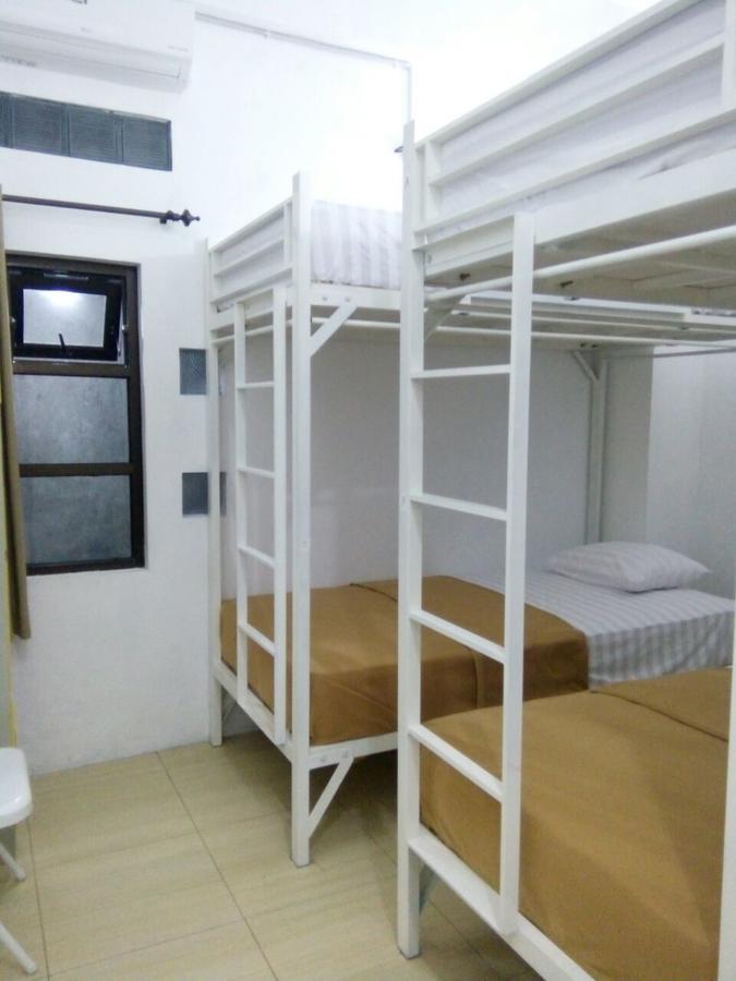 A Pousada Setia Backpacker Jogjacarta Exterior foto