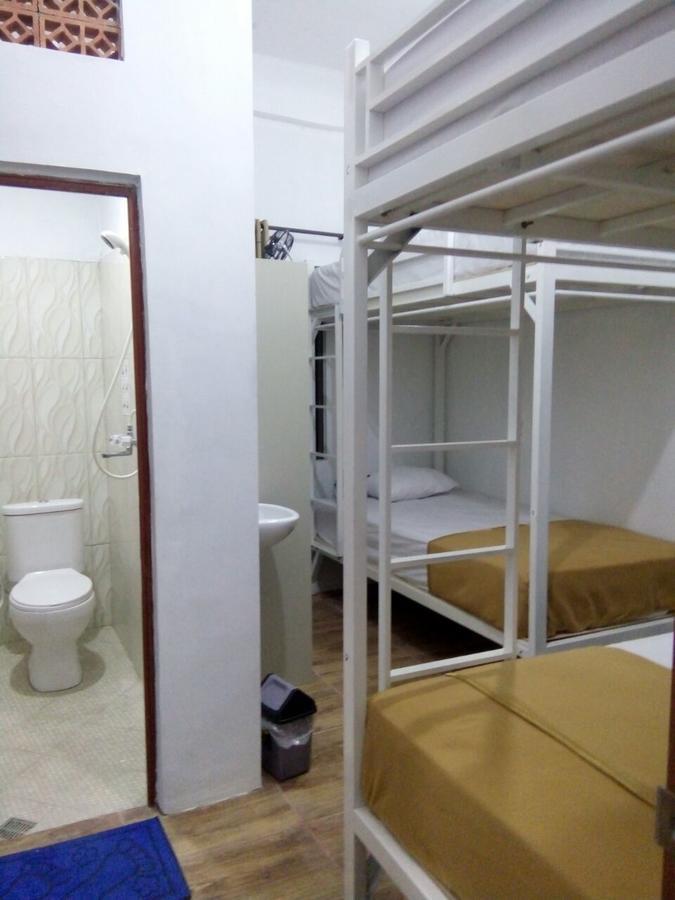 A Pousada Setia Backpacker Jogjacarta Exterior foto
